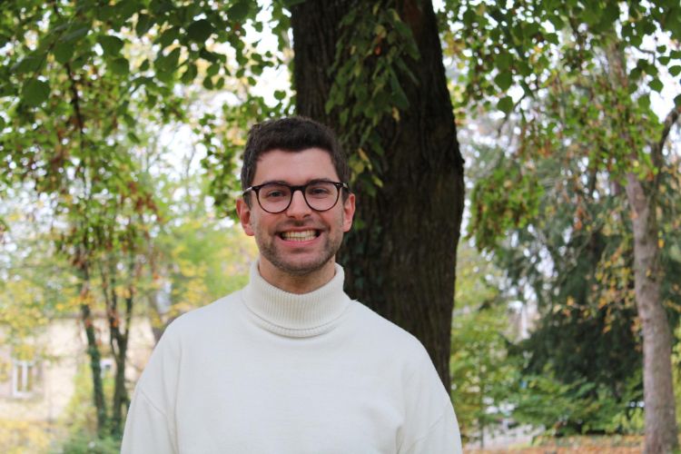 Markus Eiselt lächelt in die Kamer